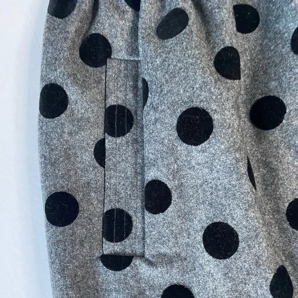 Body by Victoria‎ Secret Wool, fully lined, Polka Dot A-line, Mini Skirt. Size M